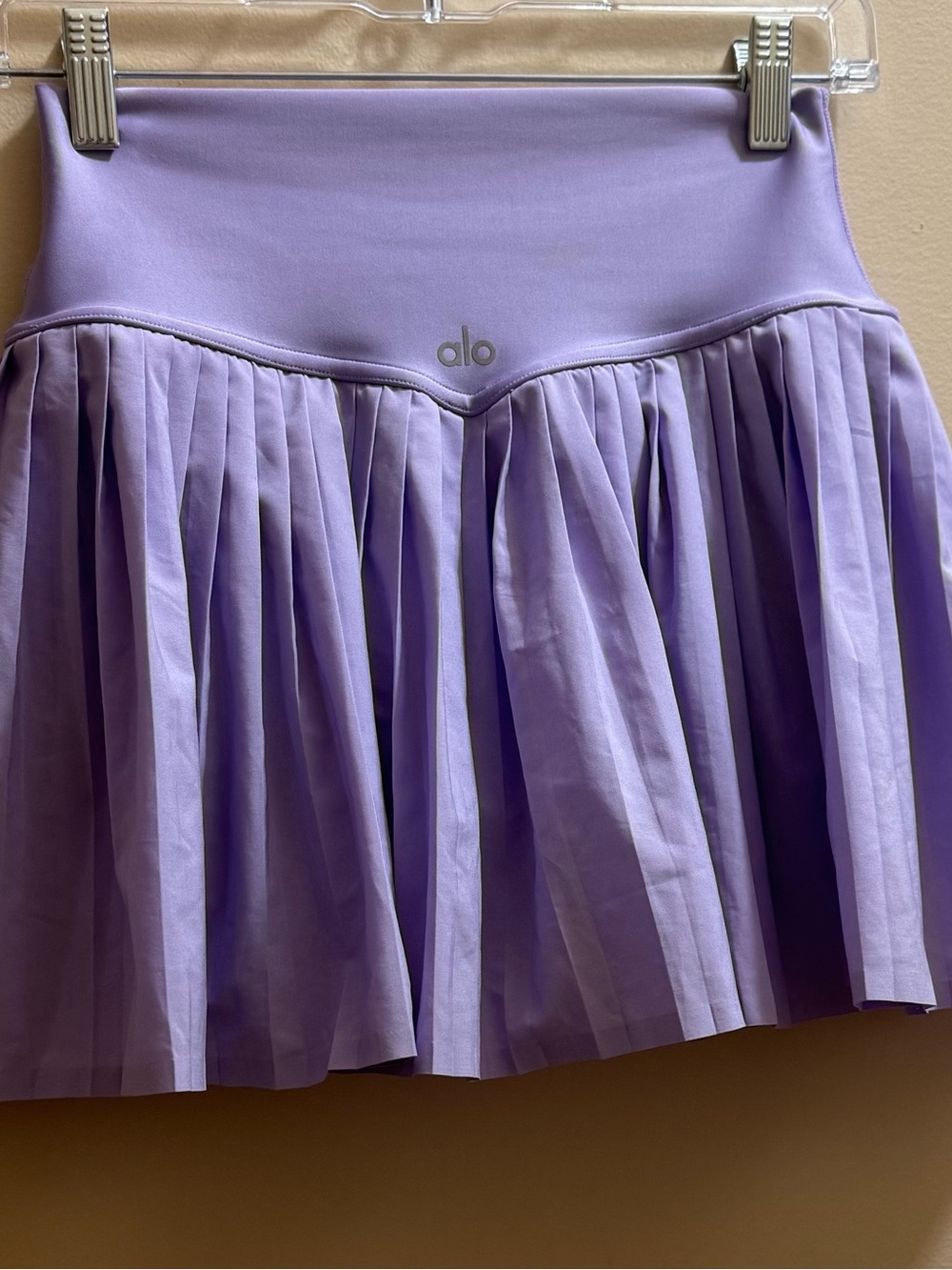 ALO Yoga Lavender Pleated Mini Skirt